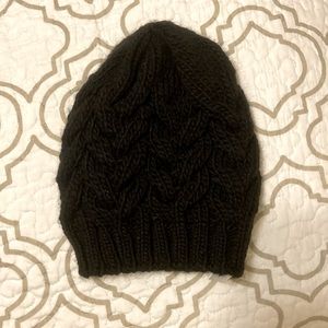 Black knit beanie